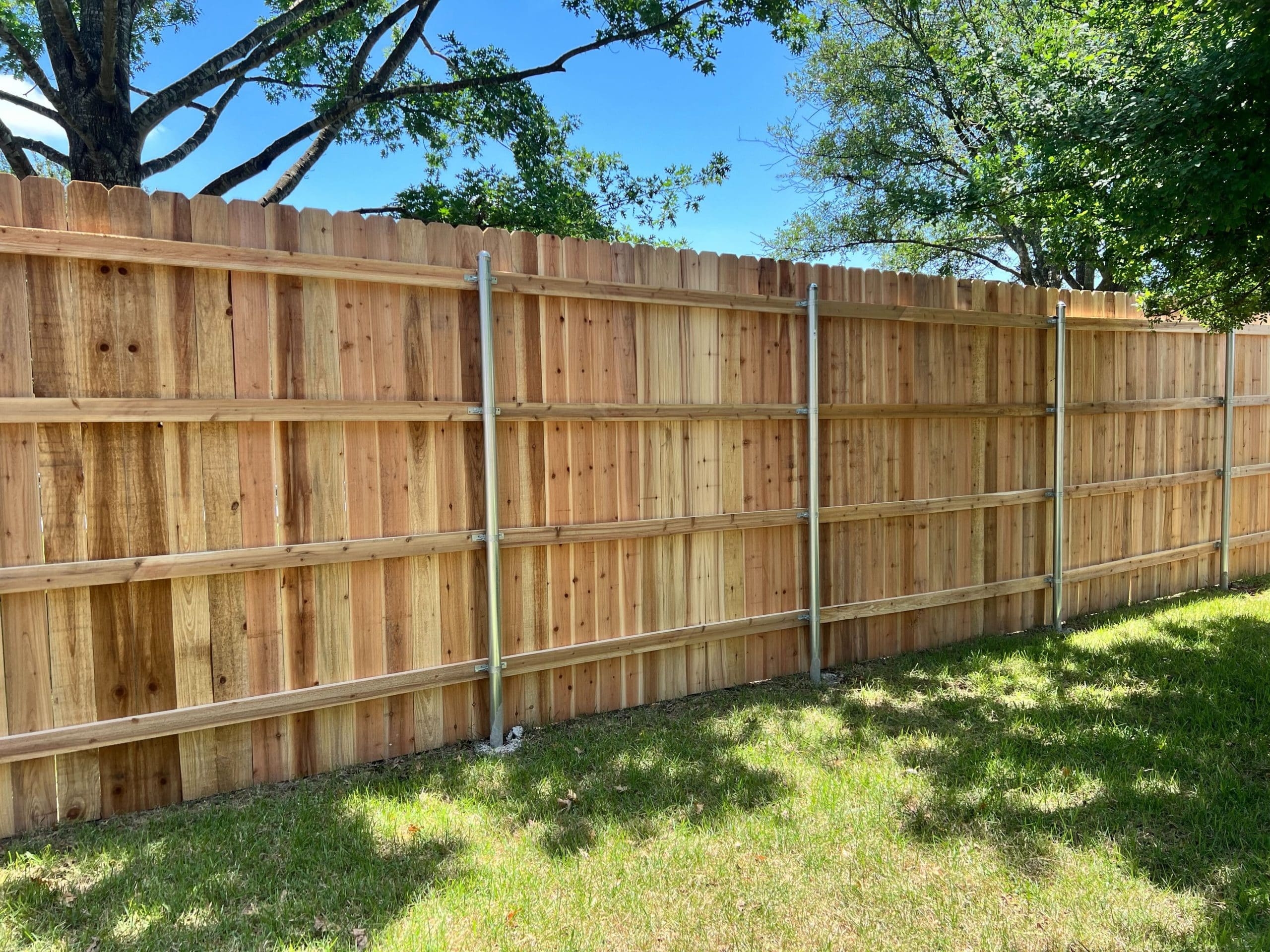 21 Unique Cedar Fence Ideas From Our Favorite Projects
