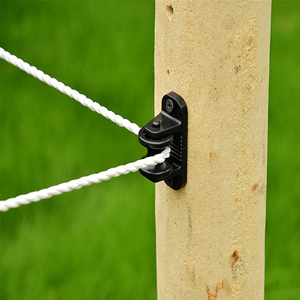 Amazon QMARK 20 Pack Electric Fence Wood Post Roller Insulators Corner Insulators Black 20 Patio Lawn Garden