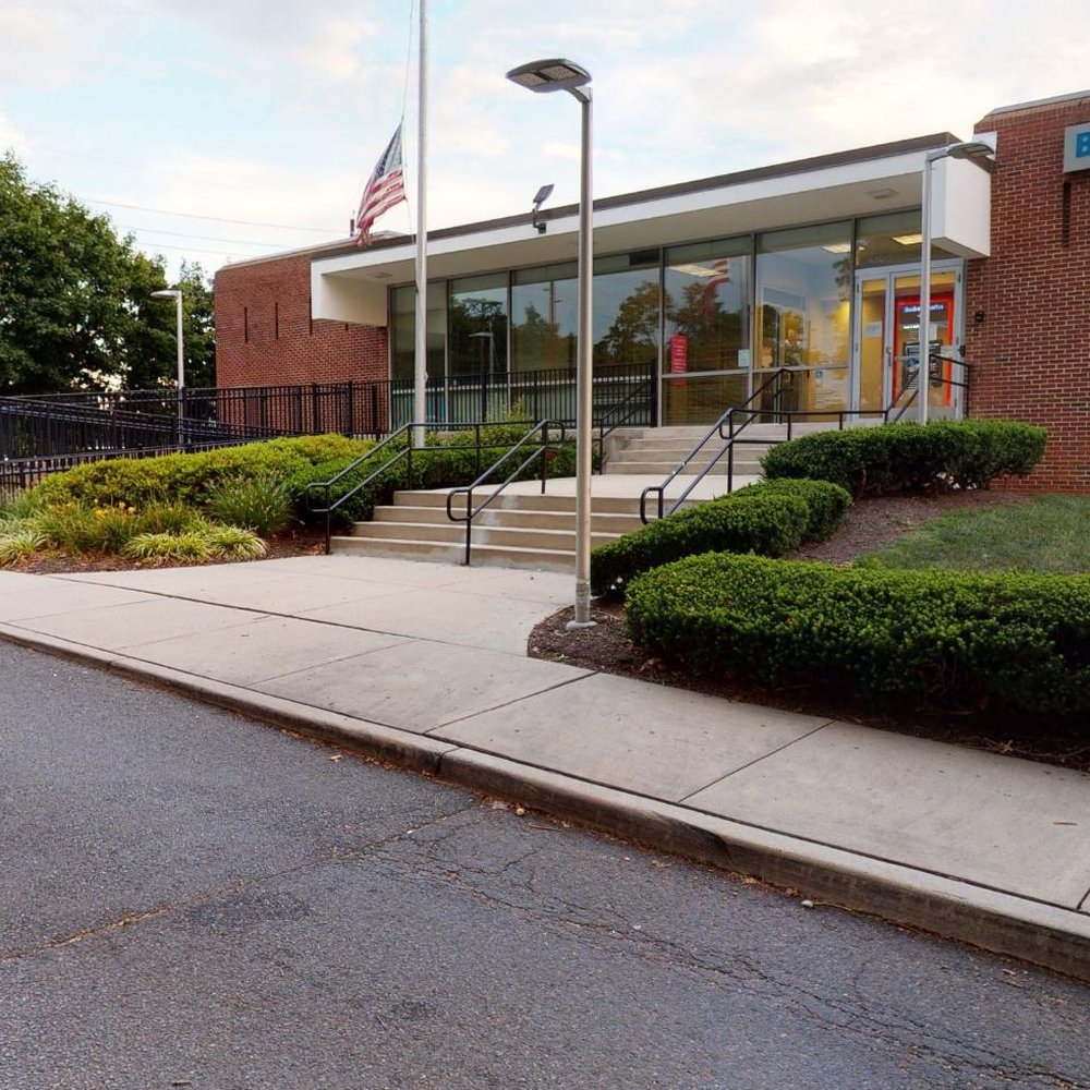 hamilton nj post office hours