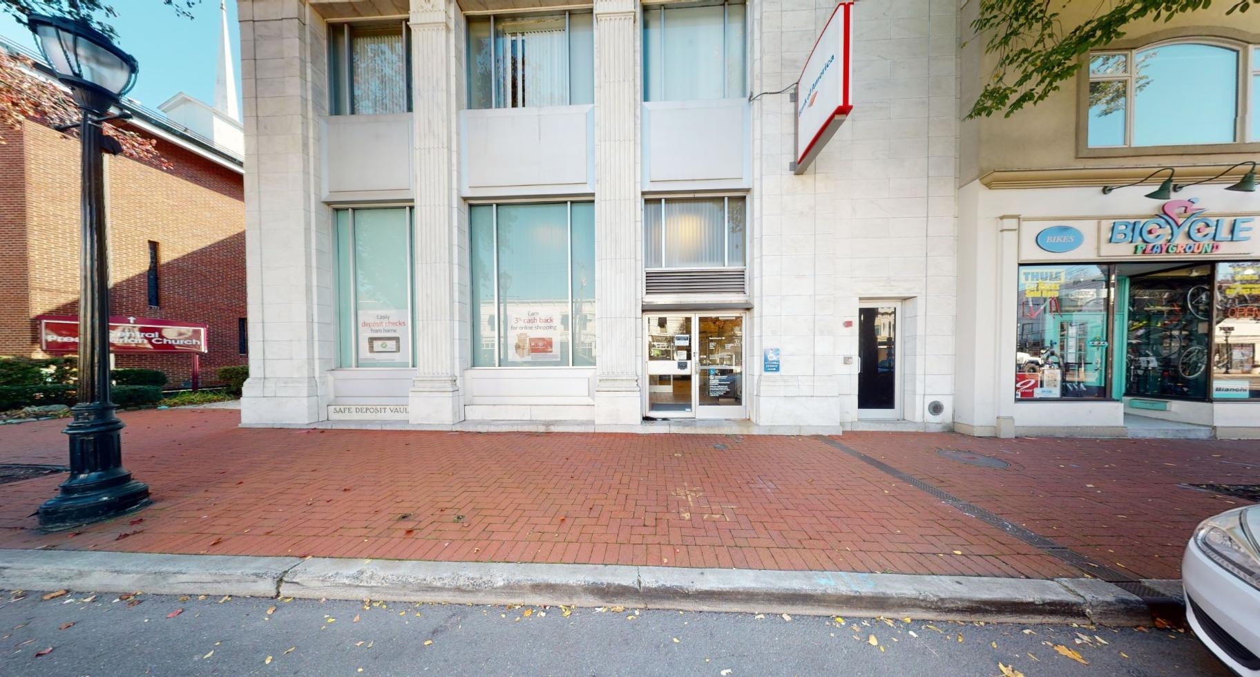 Bank Of America In Huntington With Drive Thru ATM Huntington