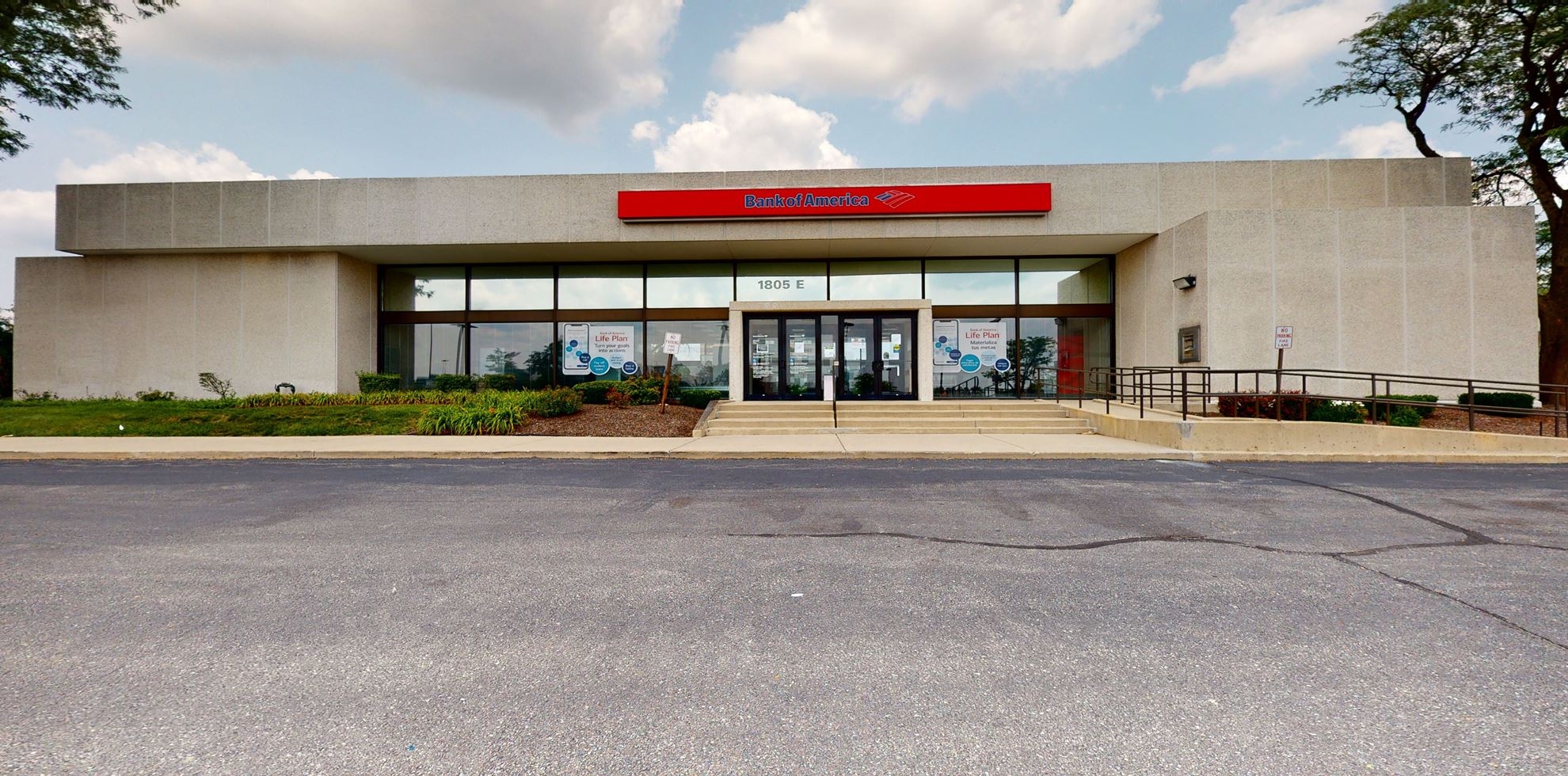 schaumburg post office hours