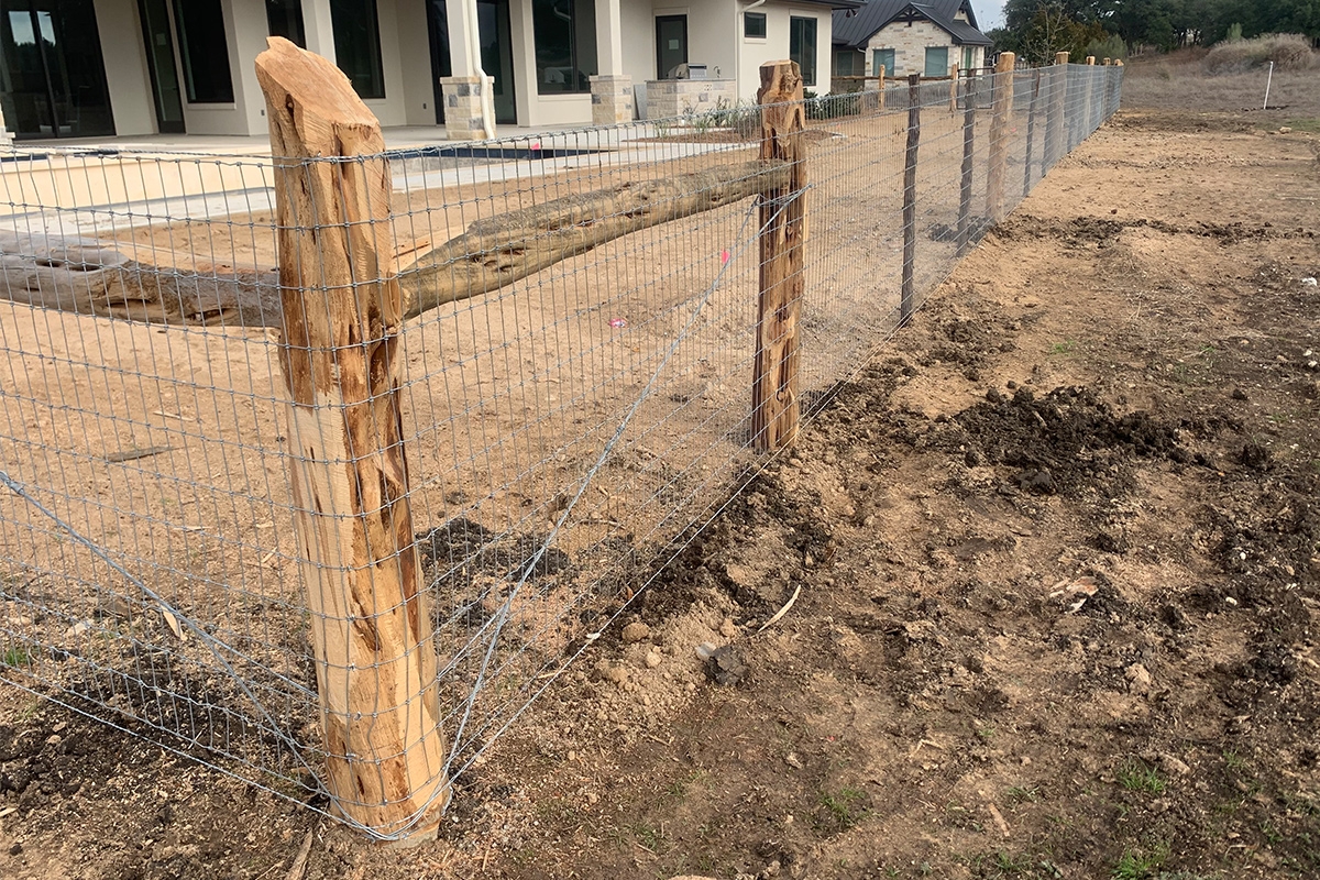 Cedar Post Ranch Fences Fence Company Near Me