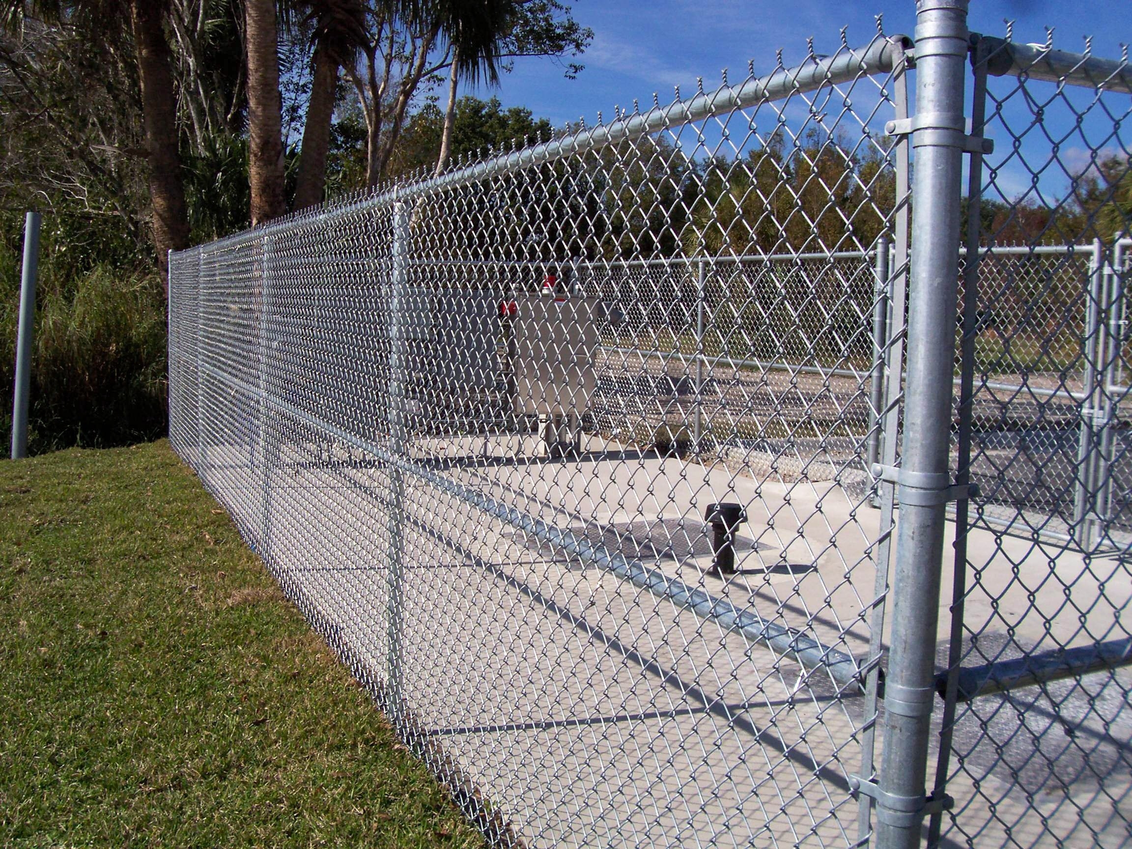 Chain Link Fence FAQ Amendola s Fence Co 