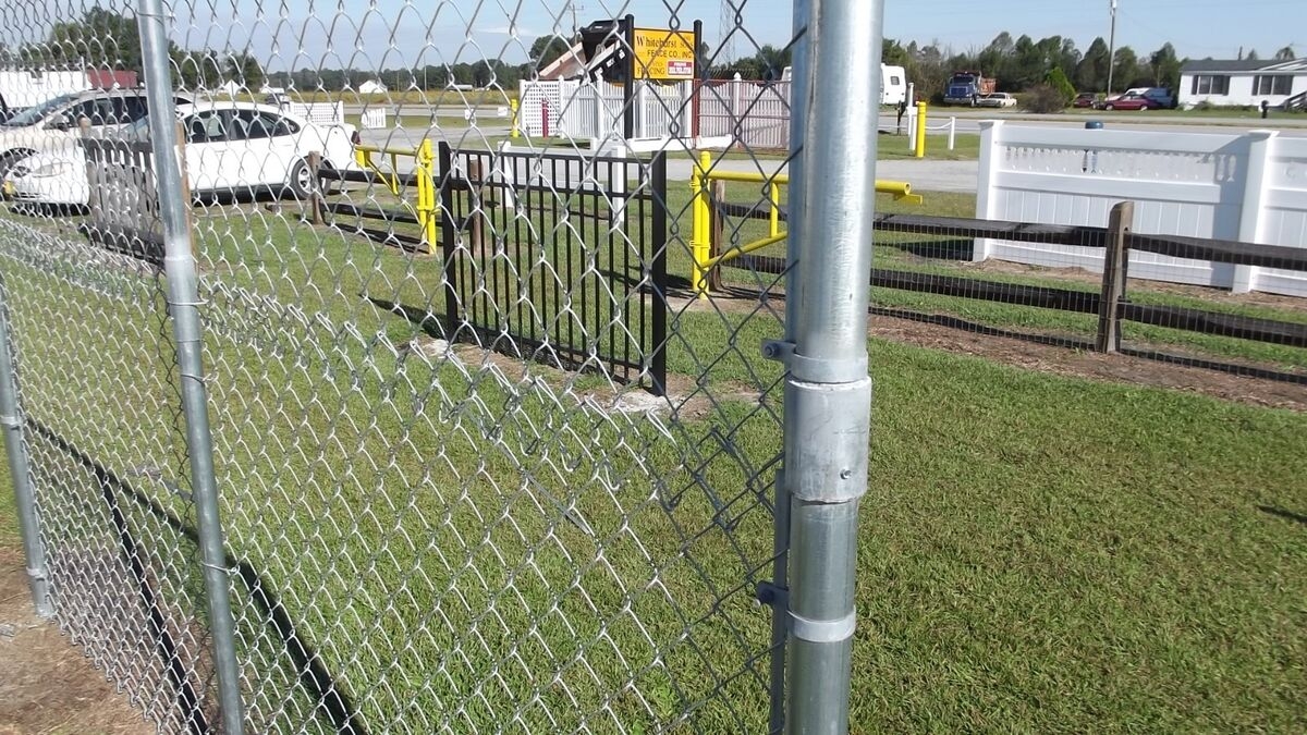 Extend A Fence Post Extender 1 Long For A 1 5 8 Post 4 Pack EBay