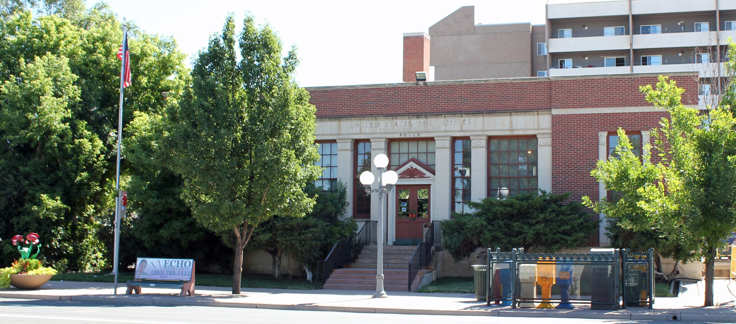 englewood post office hours