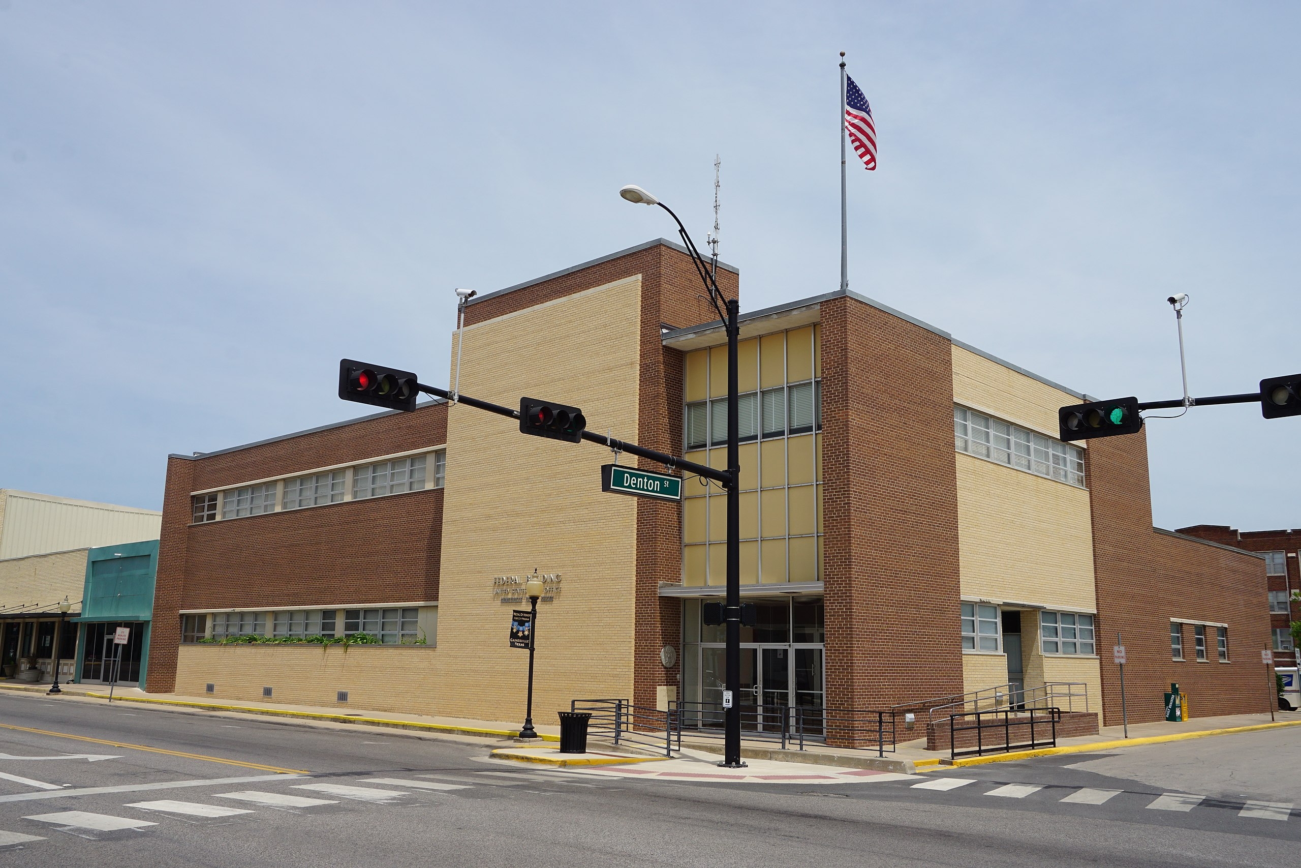 File Gainesville June 2017 37 United States Post Office jpg Wikimedia Commons