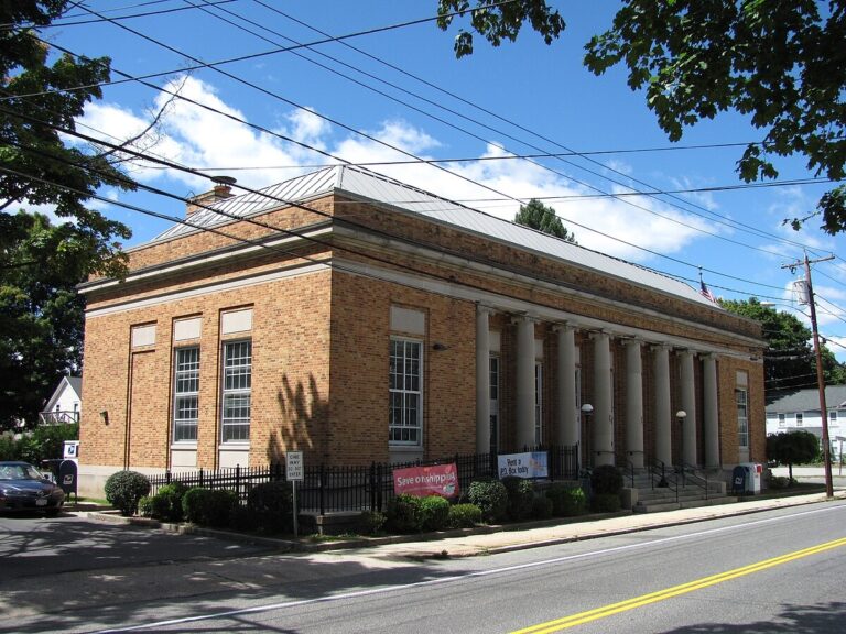 File Post Office Palmer MA jpg Wikimedia Commons