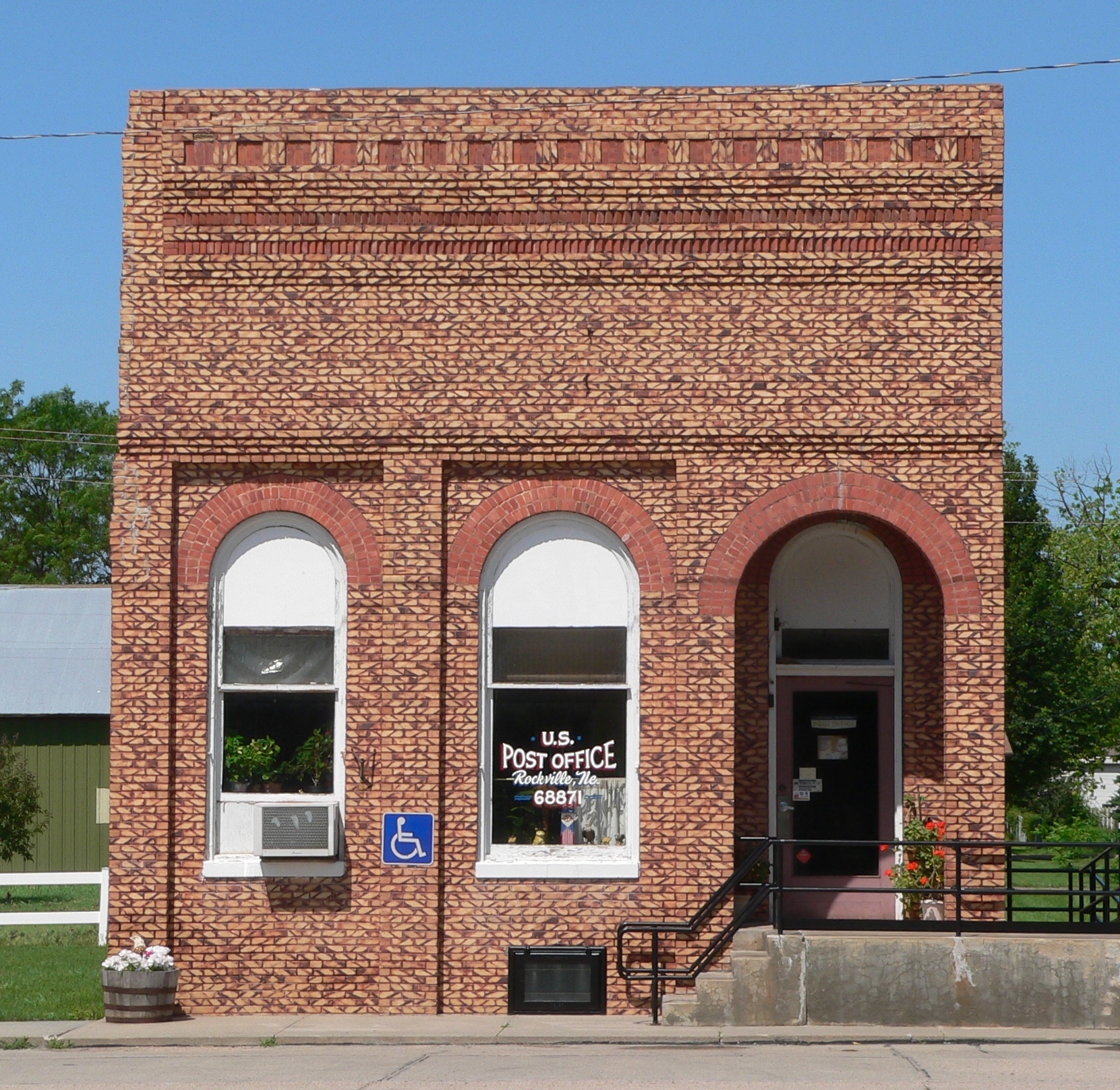 rockville post office hours