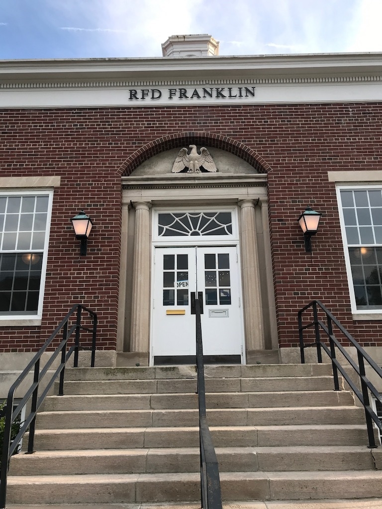 franklin in post office hours