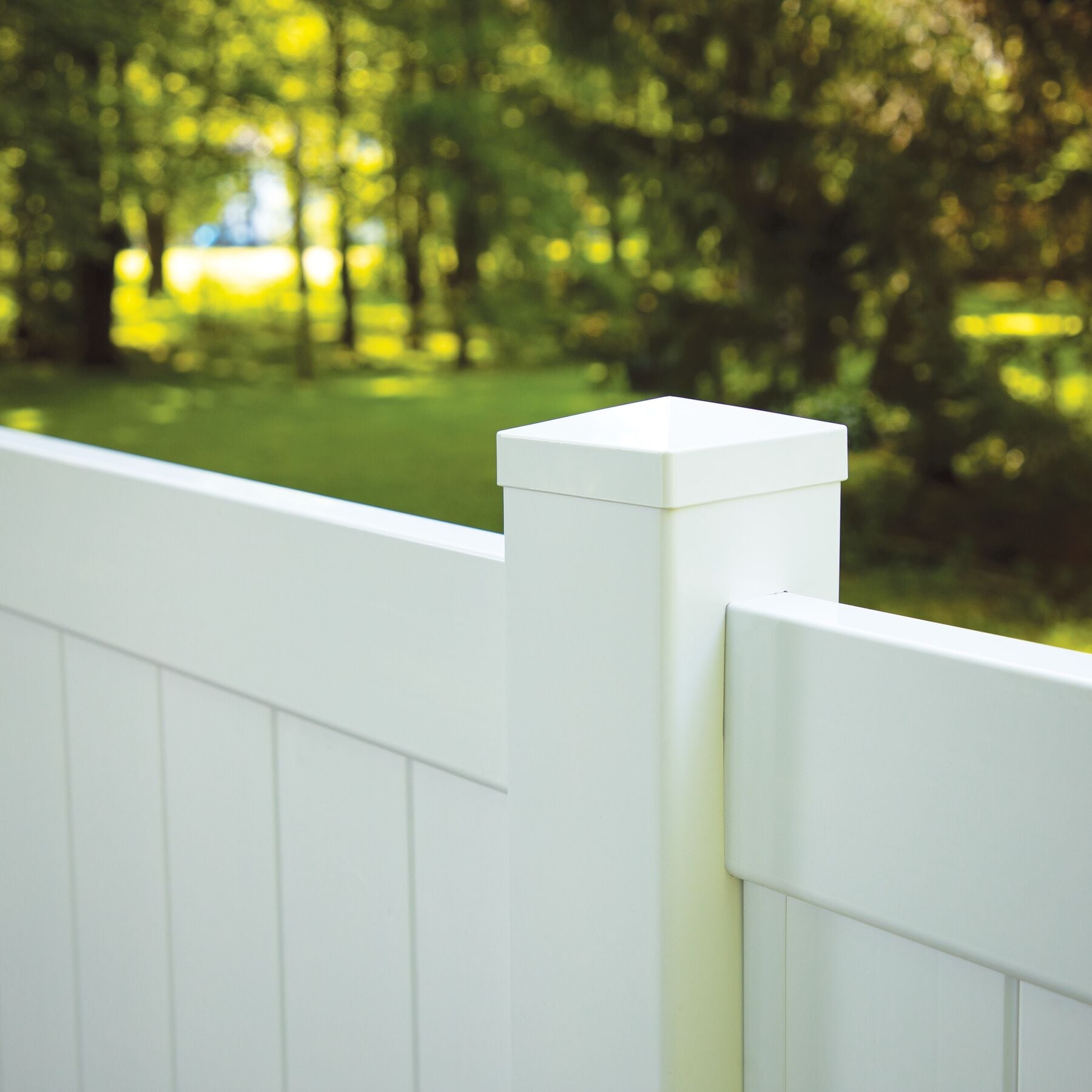 Freedom 4 0 in W X 4 0 in L White Vinyl Fence Post Cap Fits Common Post Measurement 4 in X 4 in In The Fence Post Caps Department At Lowes