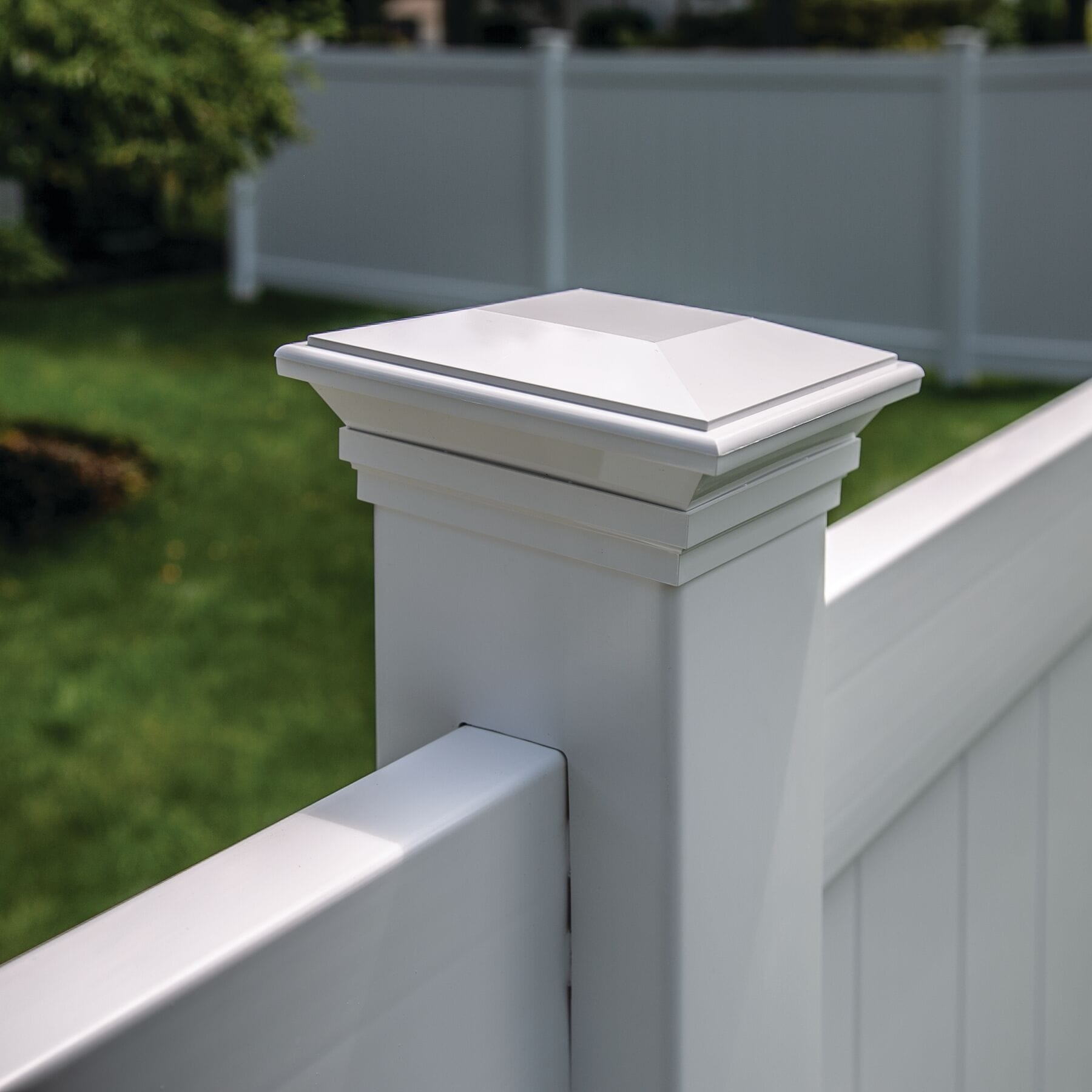 Freedom 5 0 in W X 5 0 in L White Vinyl Fence Post Cap Fits Common Post Measurement 5 in X 5 in In The Fence Post Caps Department At Lowes
