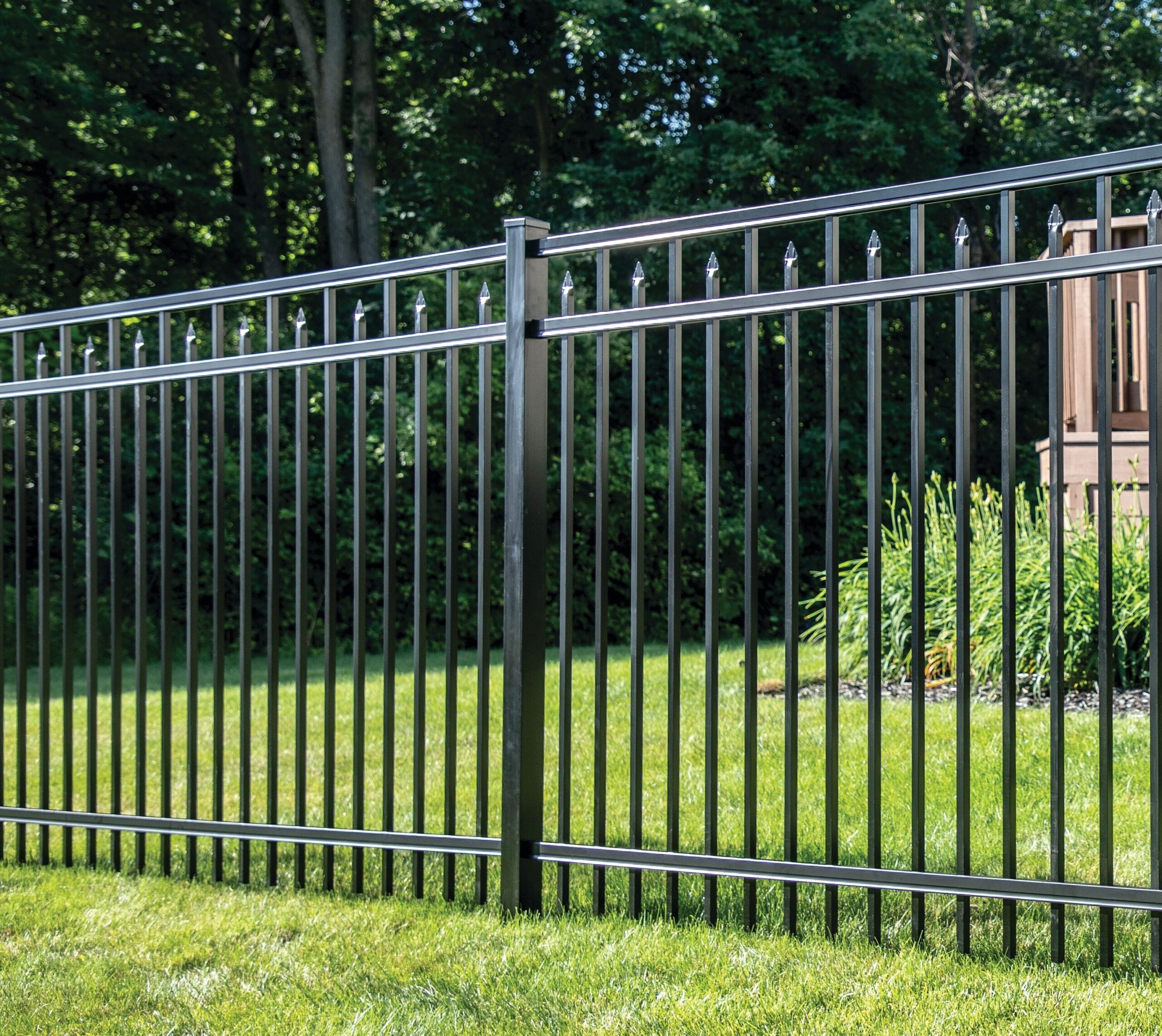 Freedom Concord New Haven 7 ft H X 2 1 2 in W Black Aluminum Decorative Line Fence Post In The Metal Fencing Department At Lowes
