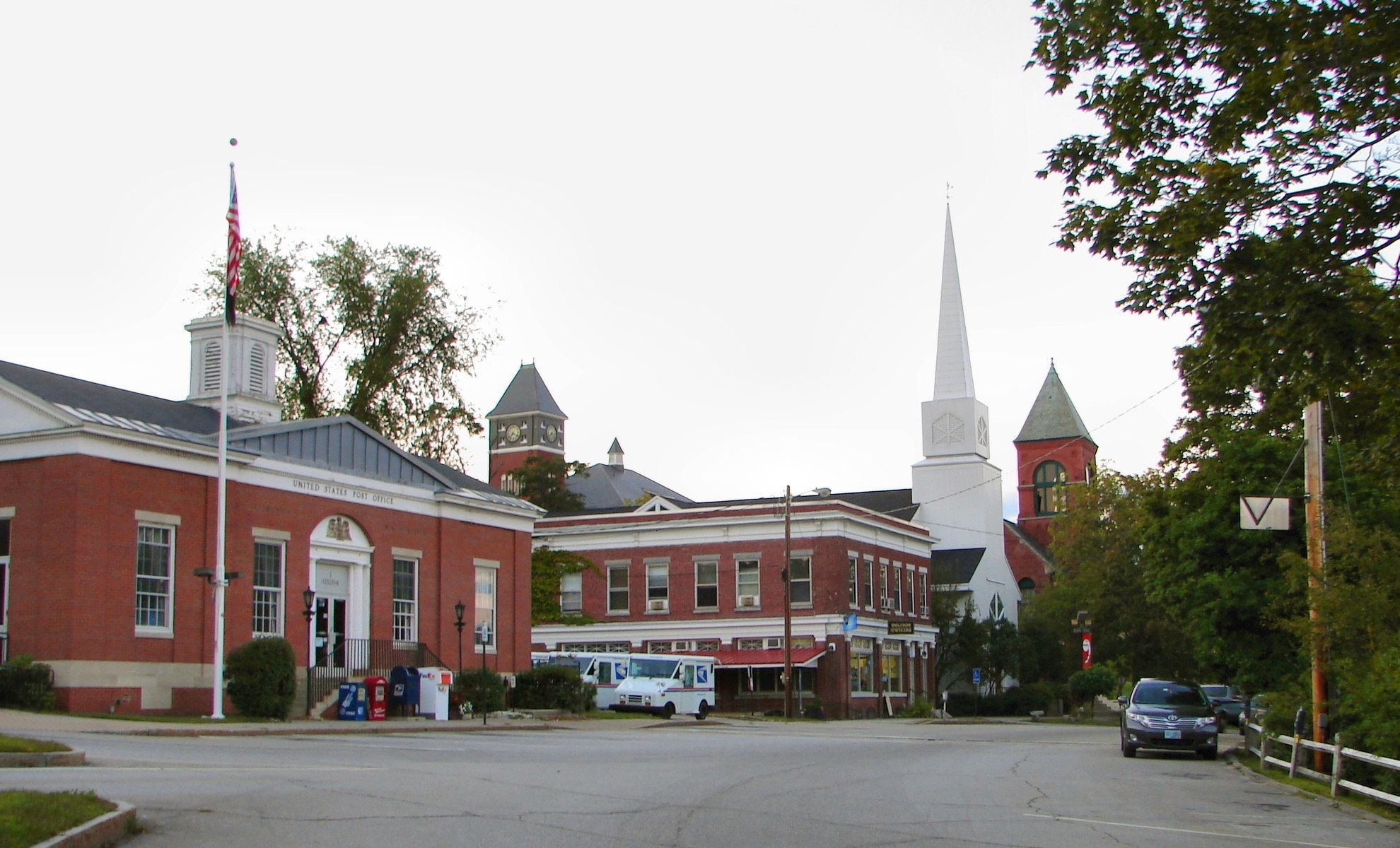History Buffs Seaside Plymouth Is A Great Alternative To Salem During The Fall Season Here s Why