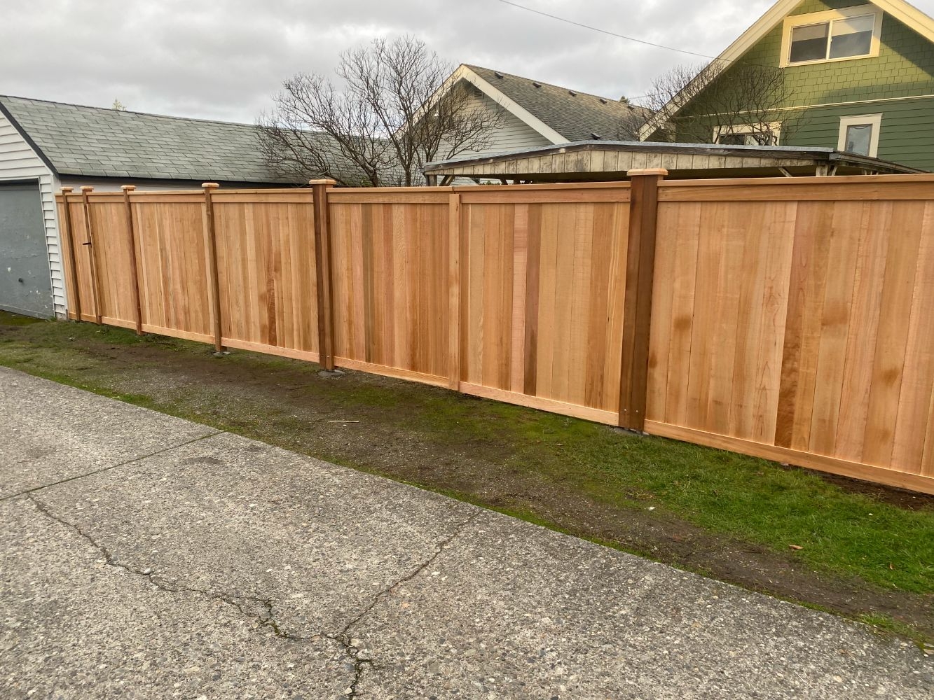 How Far Apart Do You Need To Set The Fence Posts Sky Fence Company Inc Top Fence Contractor In Edmonds