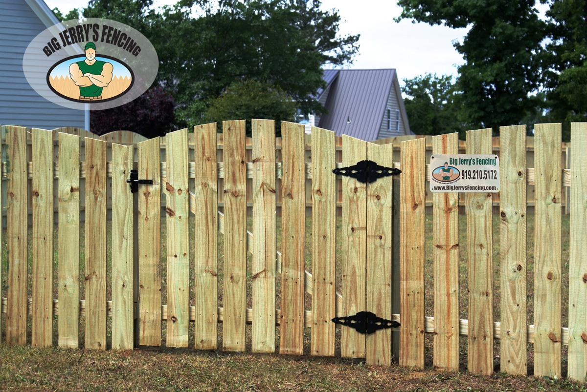 How Much Concrete Should You Put Per Fence Post 