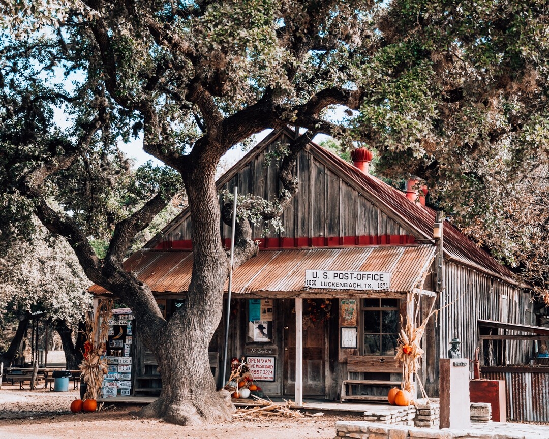Luckenbach Texas Wall Art Post Office Print Texas Hill Country Farmhouse Decor Housewarming Gift Waylon Jennings Willie Nelson Austin Etsy