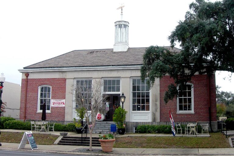 Post Office former Milton FL Living New Deal