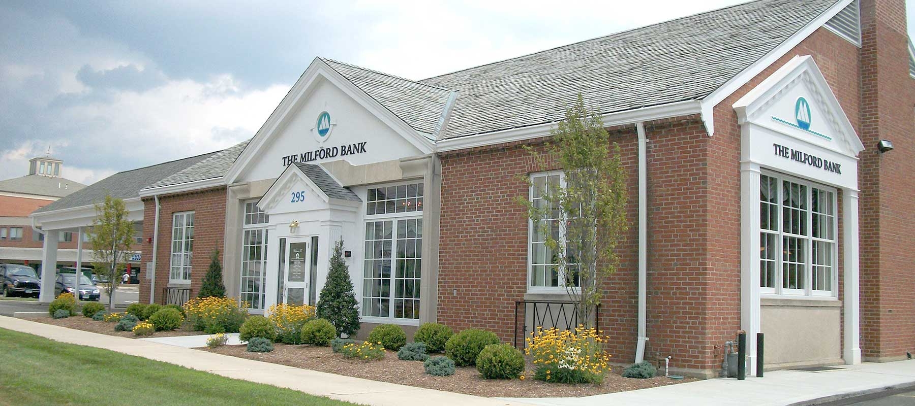 milford post office hours