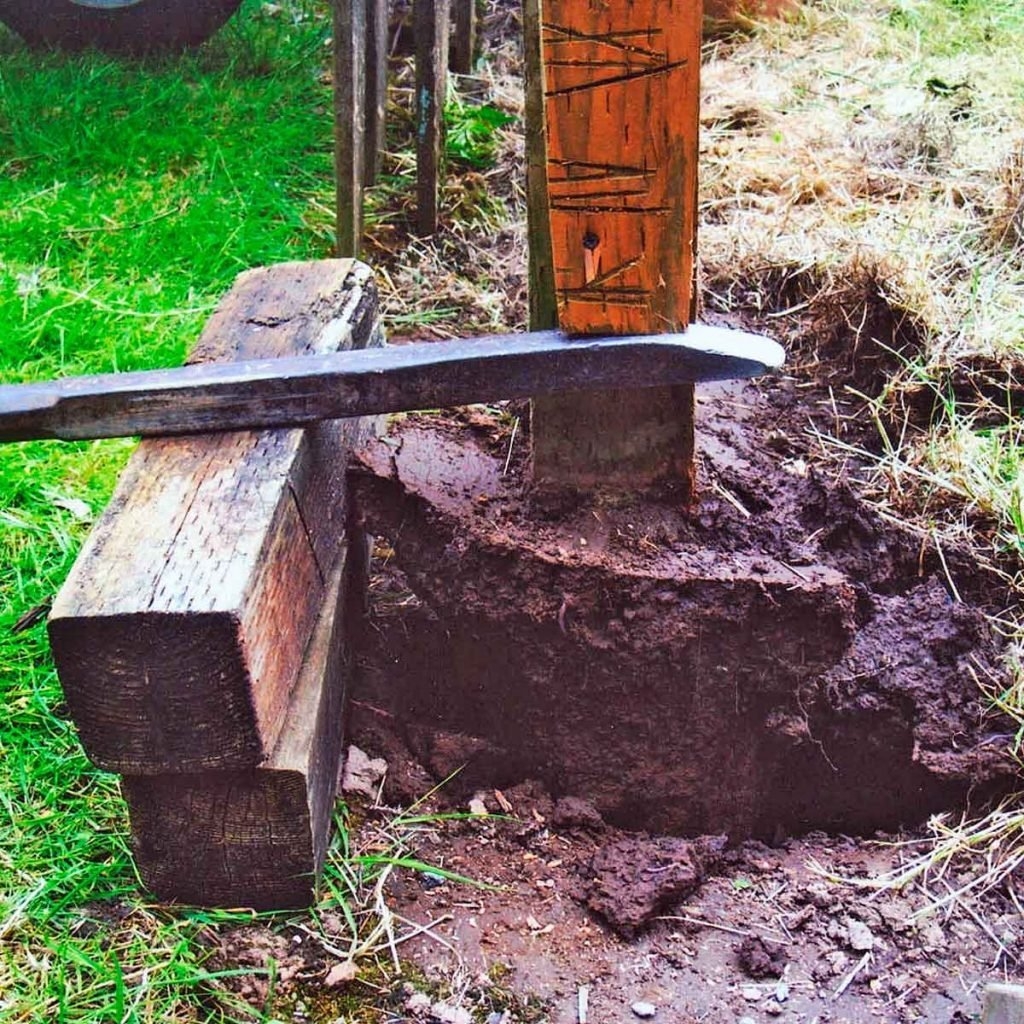 remove a fence post