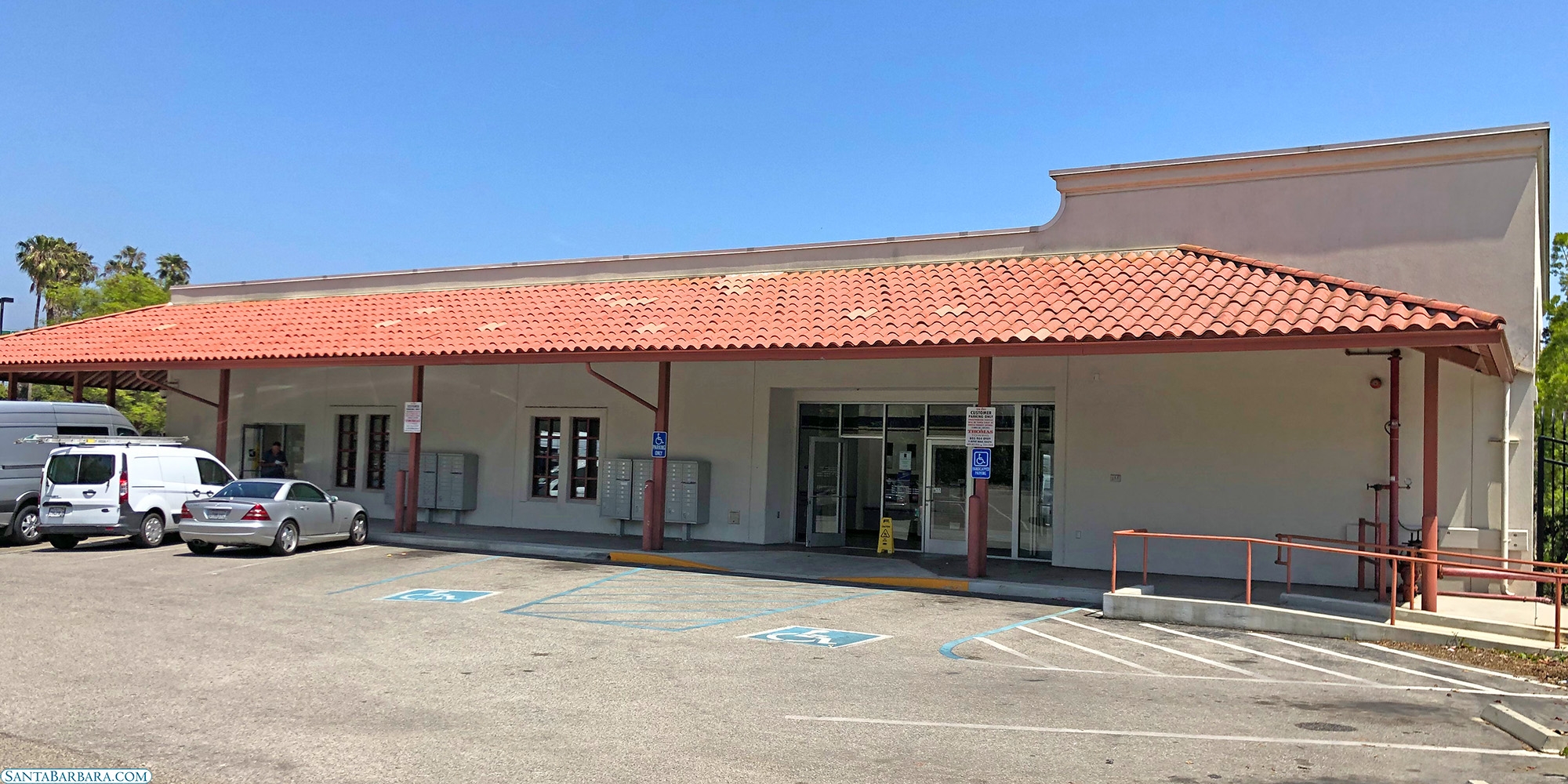 santa barbara post office hours