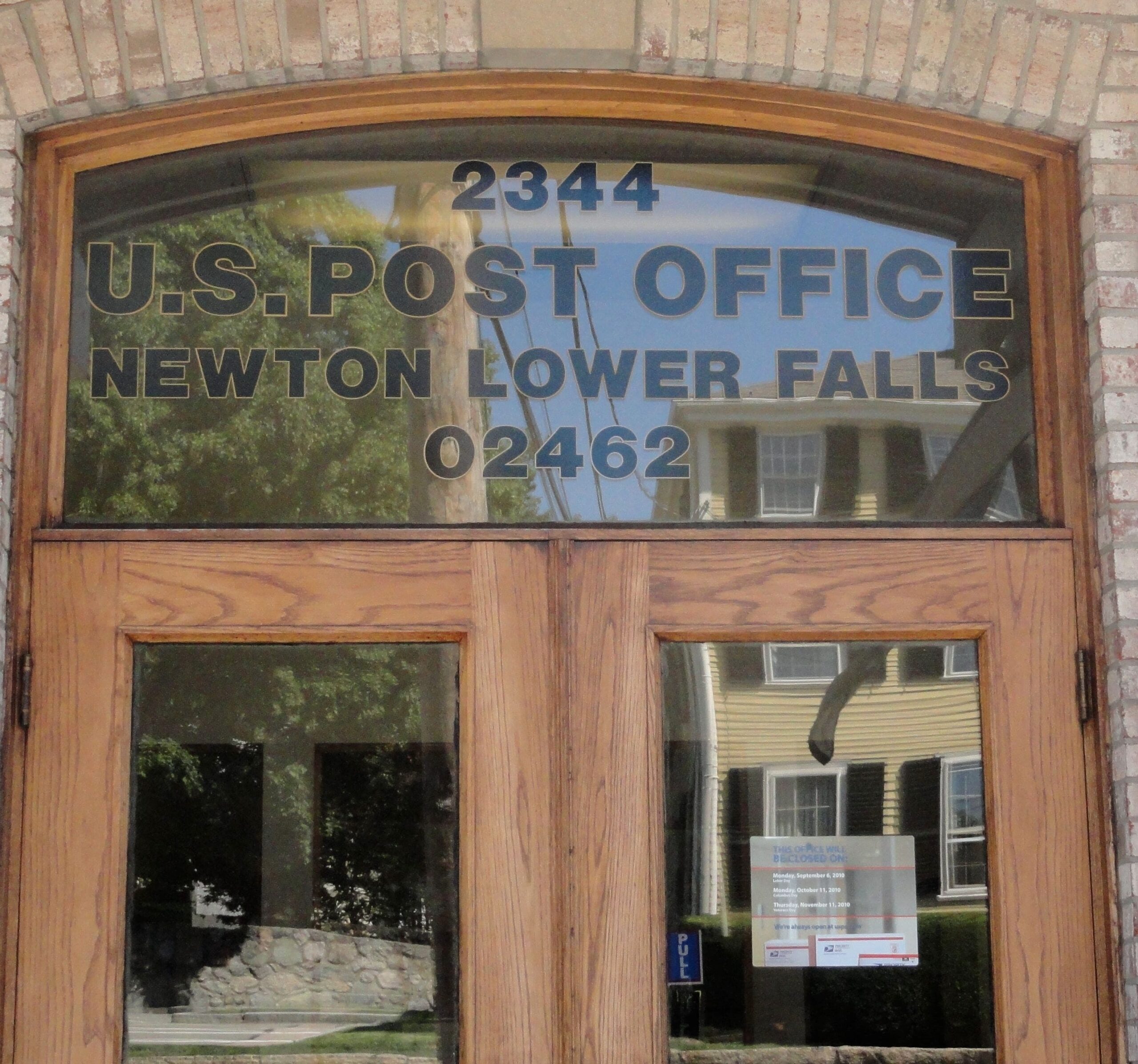 post office hours newton