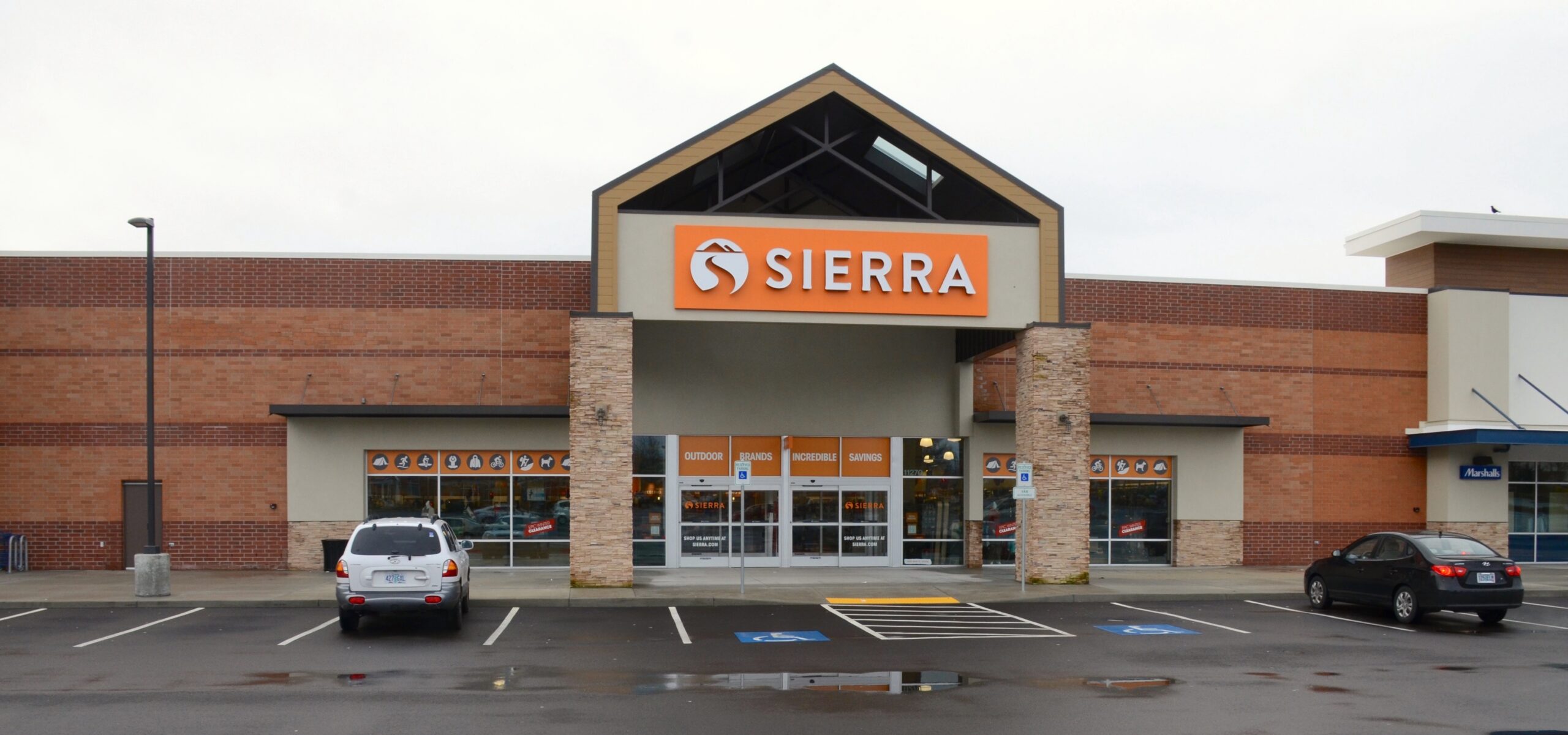 Sierra retailer Wikipedia