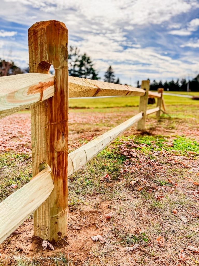 Split Rail Fence Step by Step Easy DIY Tips And Rustic Style Ideas