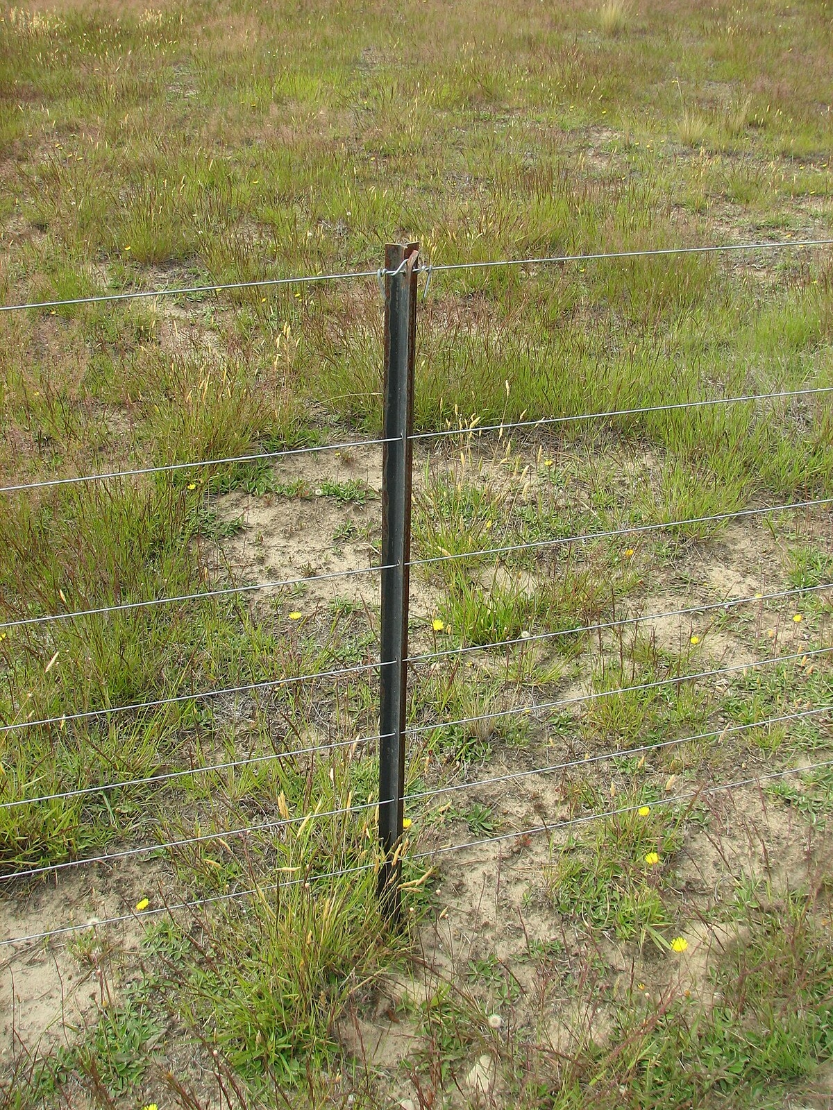Steel Fence Post Wikipedia