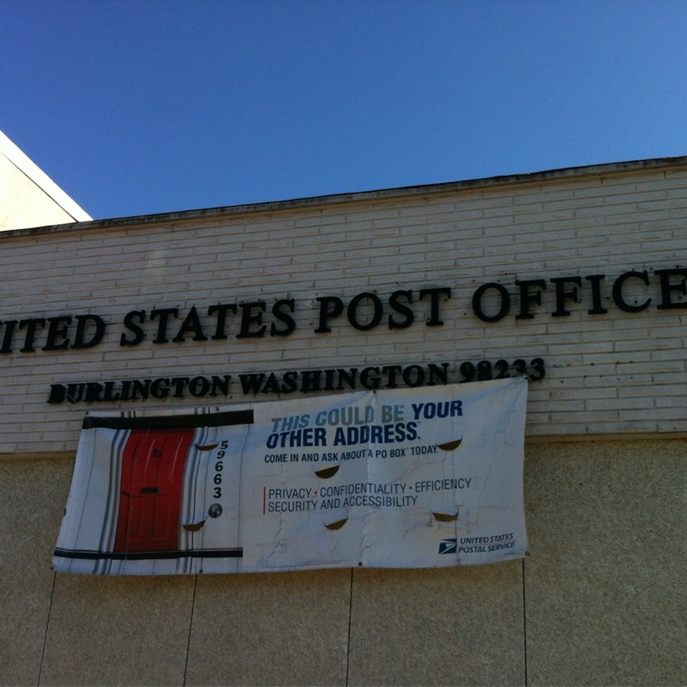 burlington post office hours