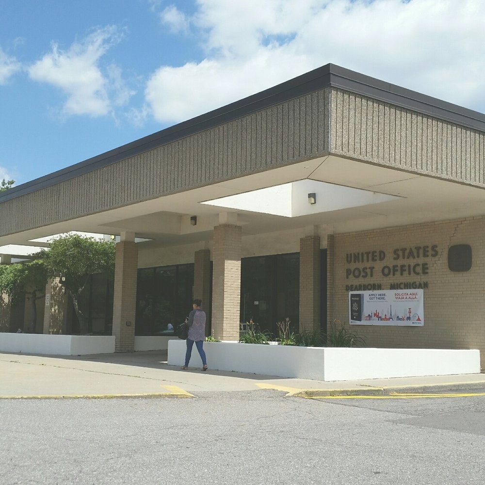 southgate mi post office hours