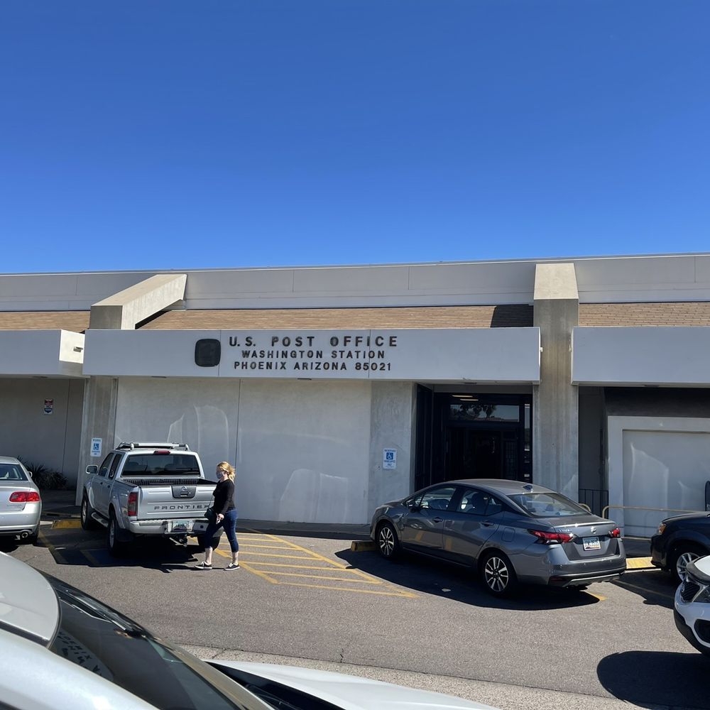 phoenix post office hours