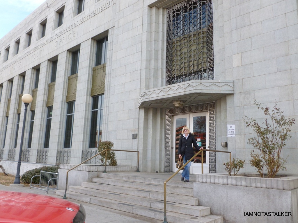 reno post office hours