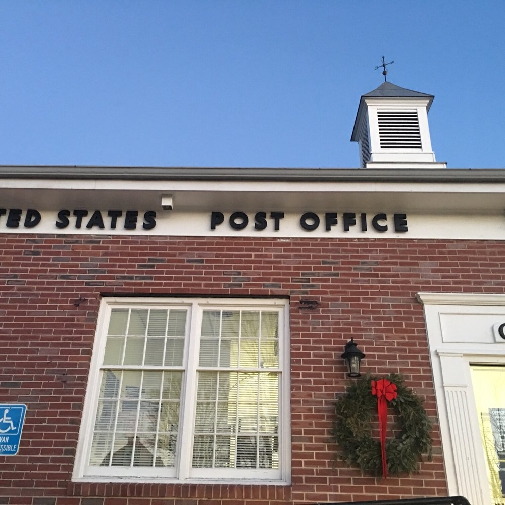 post office hours middletown ct