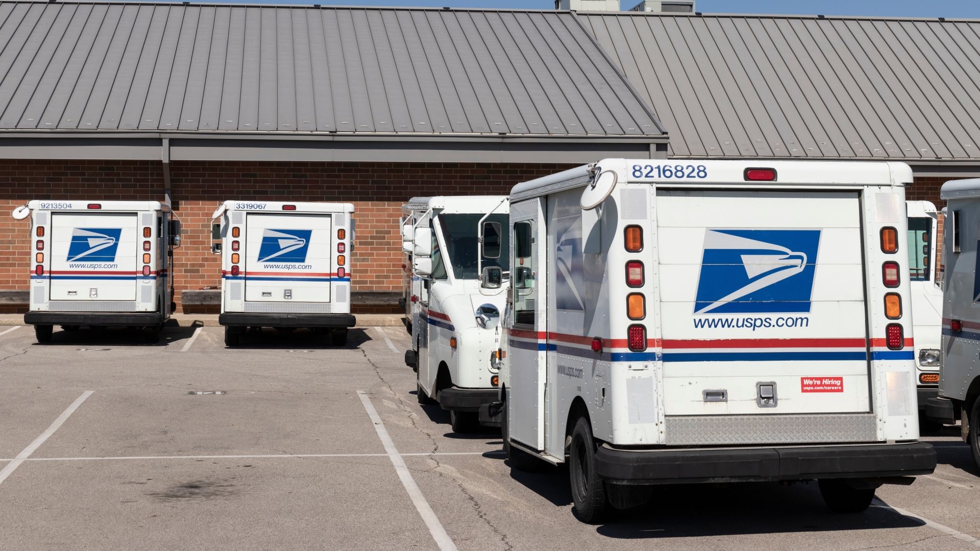 carmel post office hours