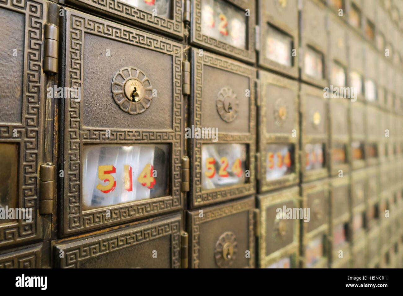 chelsea post office hours