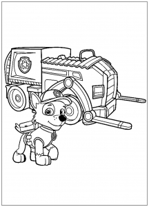 Sketch with a mixed palette on a Paw Patrol scene